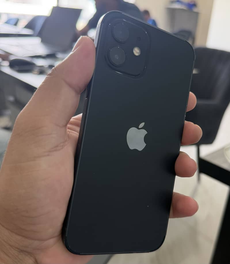 Apple iPhone 12 5