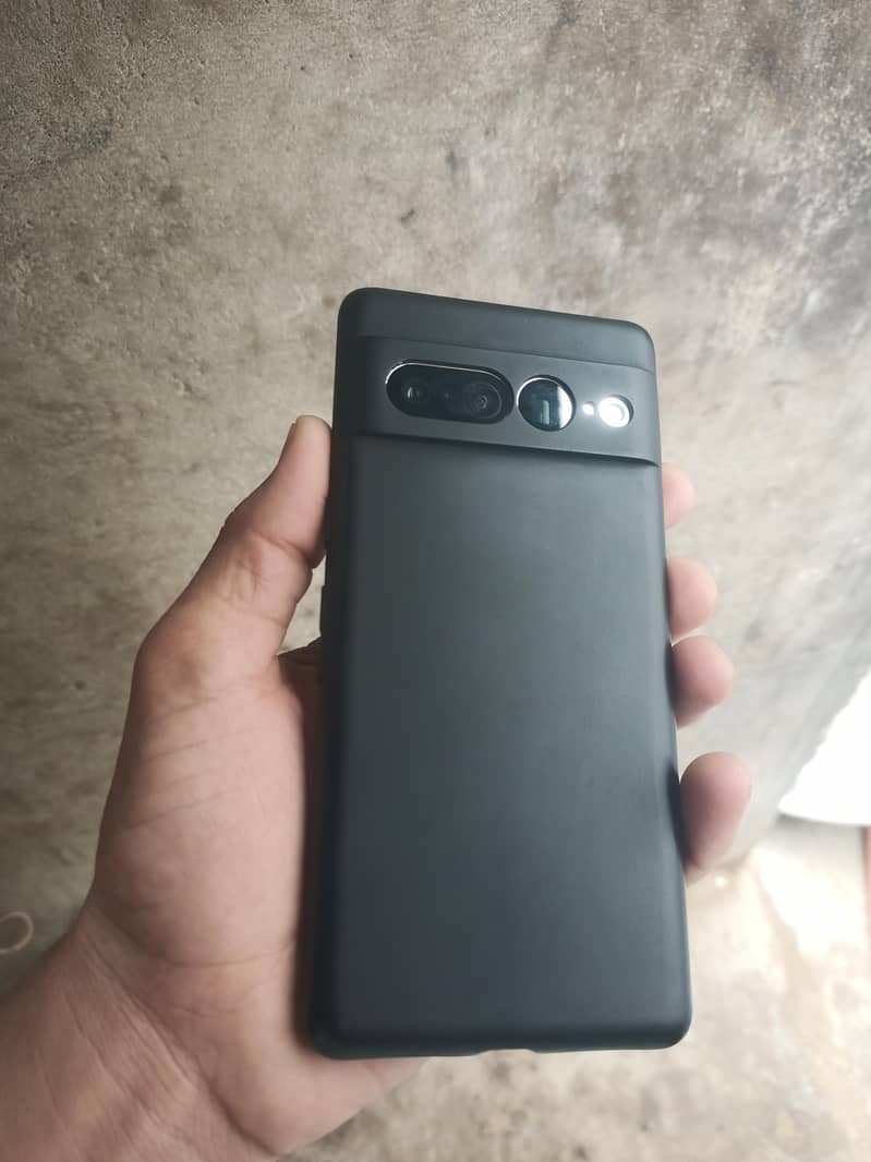 Google Pixel 7 Pro 8