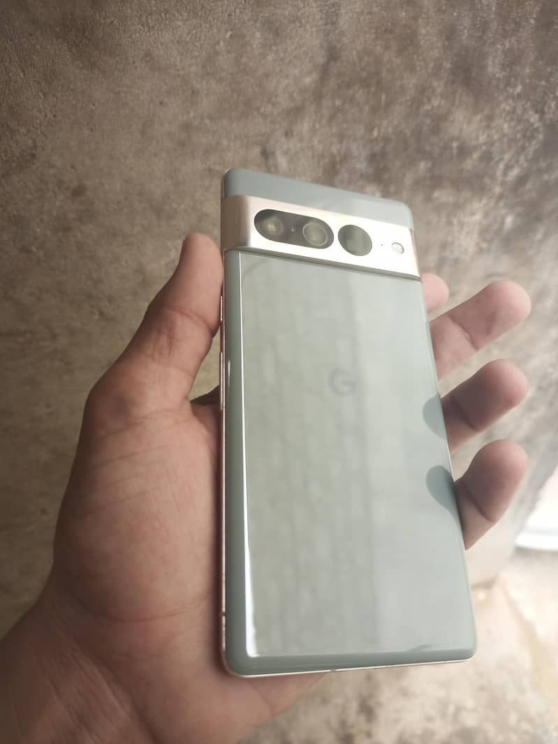 Google Pixel 7 Pro 11