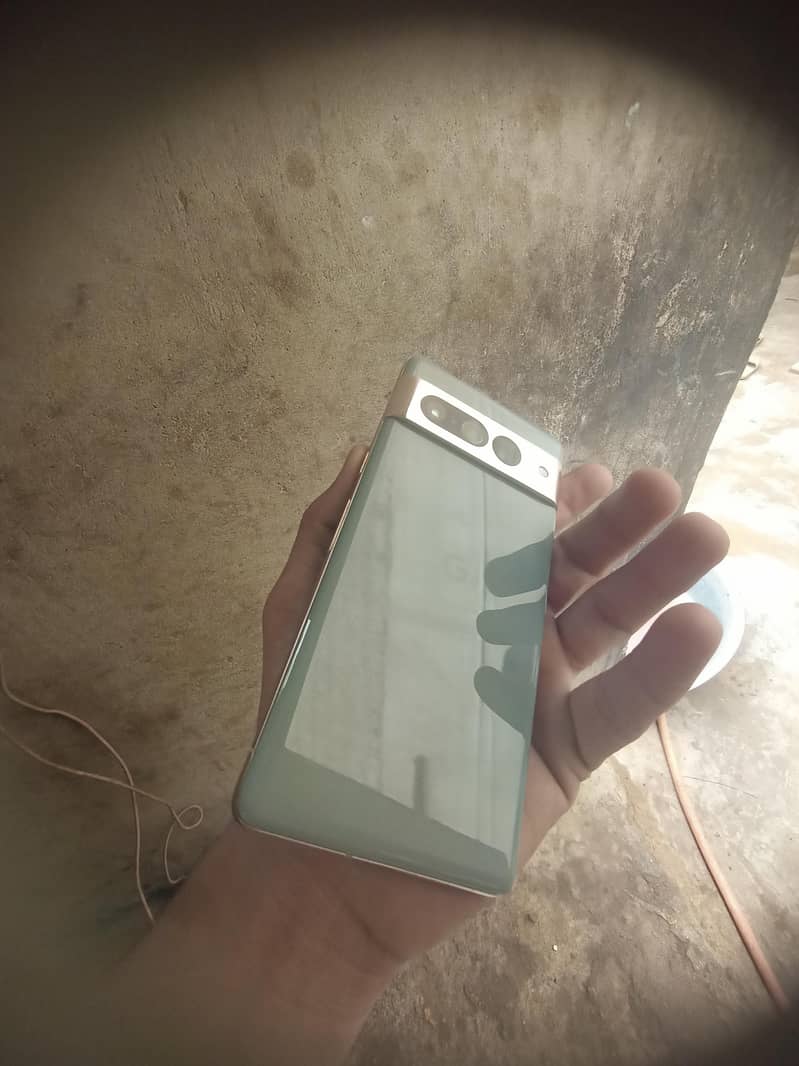 Google Pixel 7 Pro 12