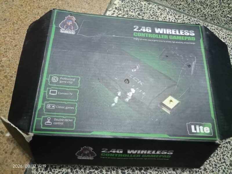 2.4 G wireless controller Game pad 1