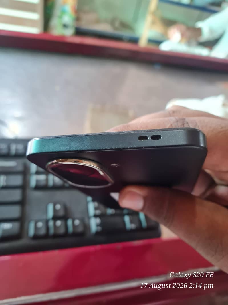 Realme A1 1