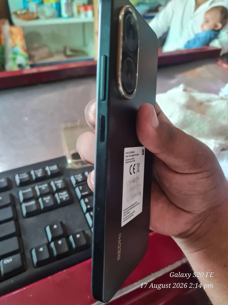 Realme A1 3