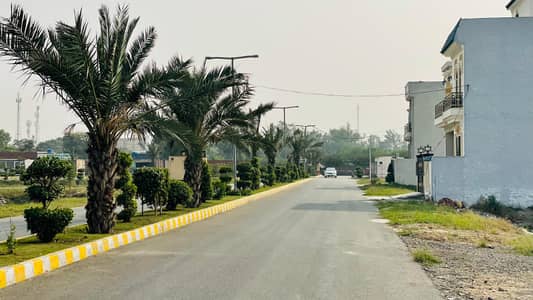 3 Marla Plot For Sale in Ali Housing Society Near Bahria Town Lahore on 3.5 Years Easy installment Booking Only 5 Lac