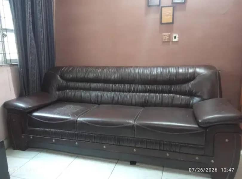 leather sofa 3