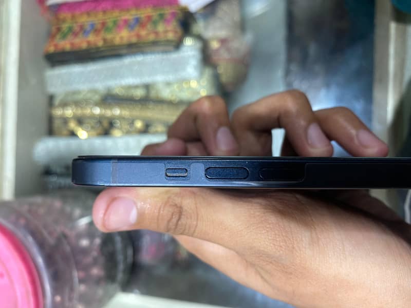 Apple iPhone 14 2