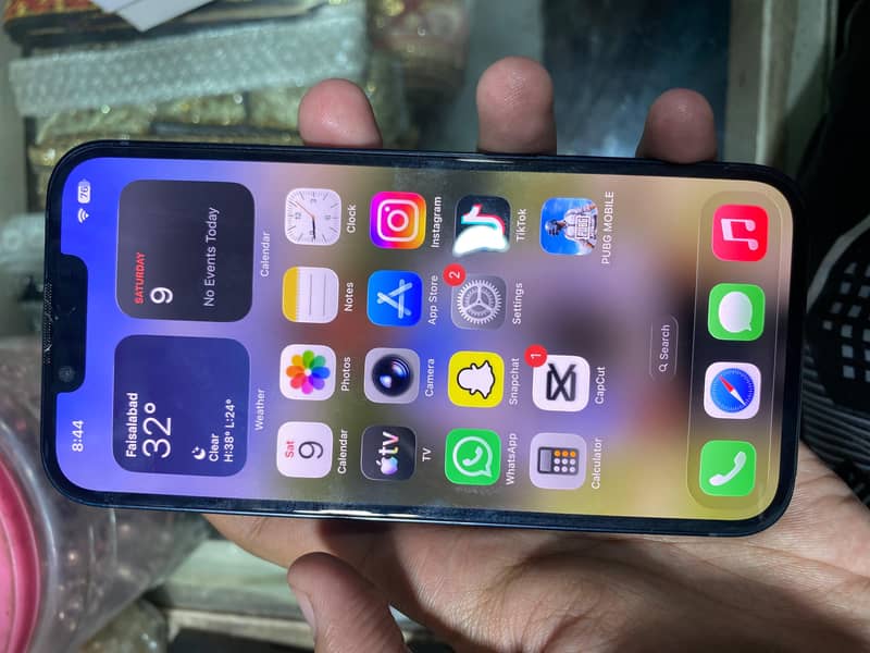 Apple iPhone 14 3