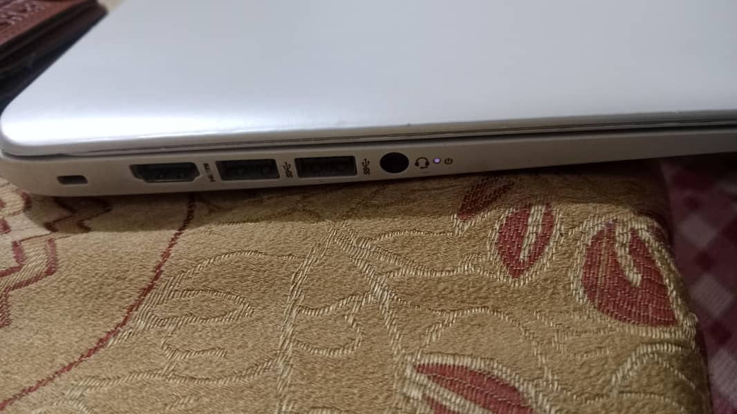 laptop 4