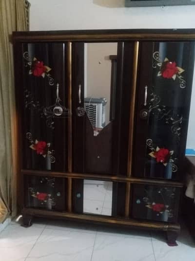 almari 3 door