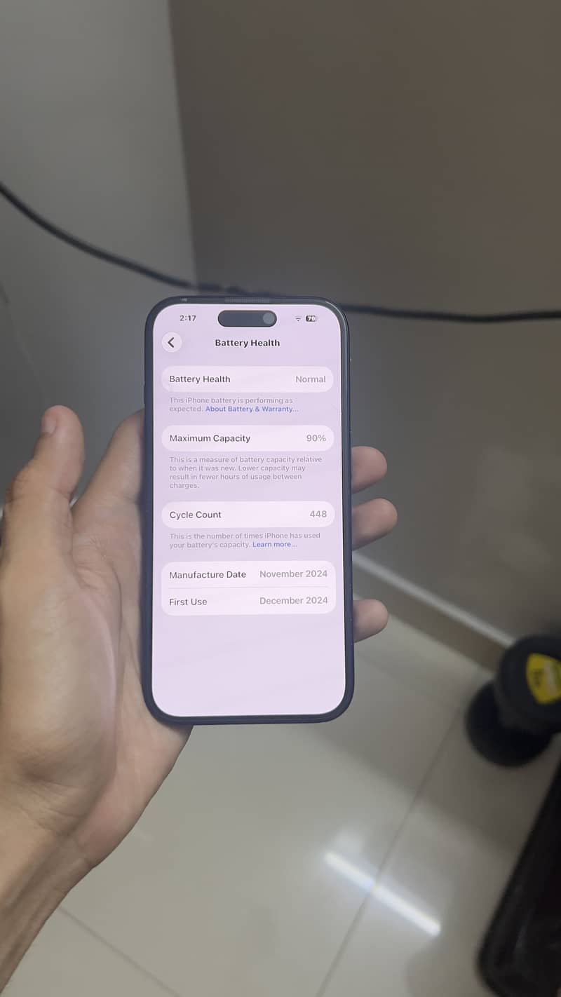 Apple iPhone 16 5