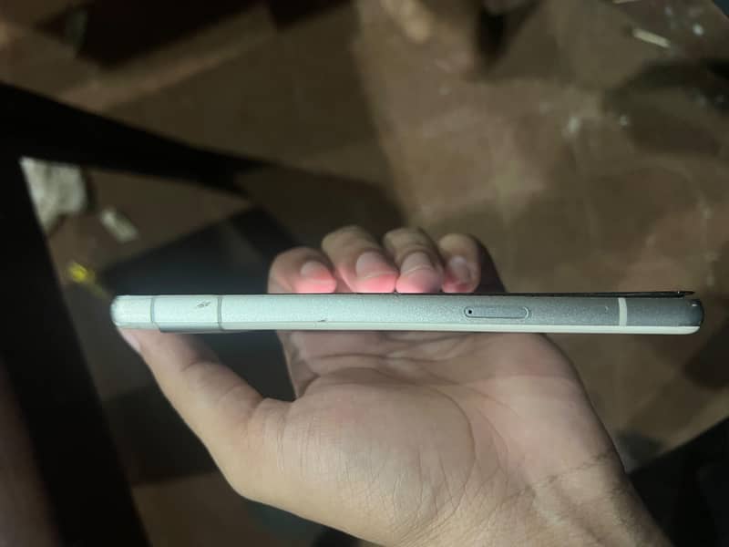 Google Pixel 7a 5