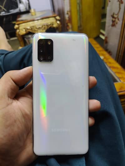 Samsung Mobile A31