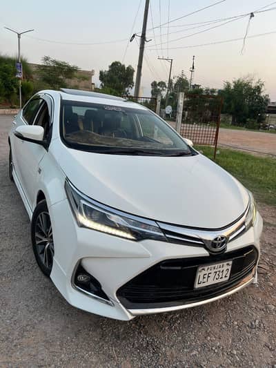 Toyota Altis Grande 2015