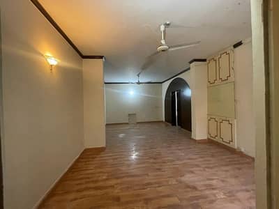 10 Marla Full House Available For Rent In Main Cantt.