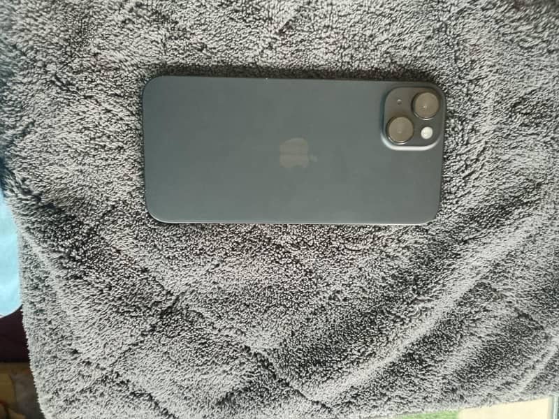 Apple iPhone 15 plus 0