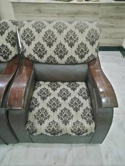 7 seater Sofa Set