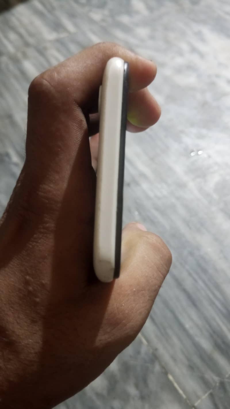 OPPO A31 4