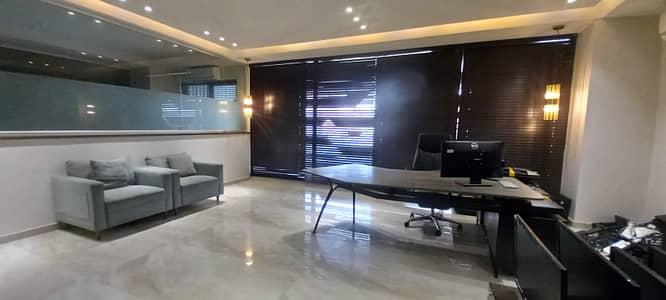 Gorgeous 2000 Square Feet Office For Rent Available In Kohinoor City