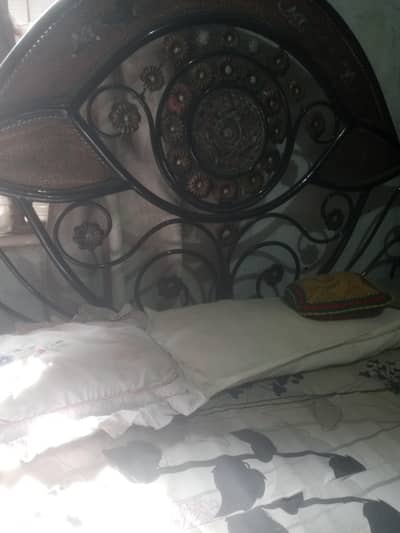 Iran bed
