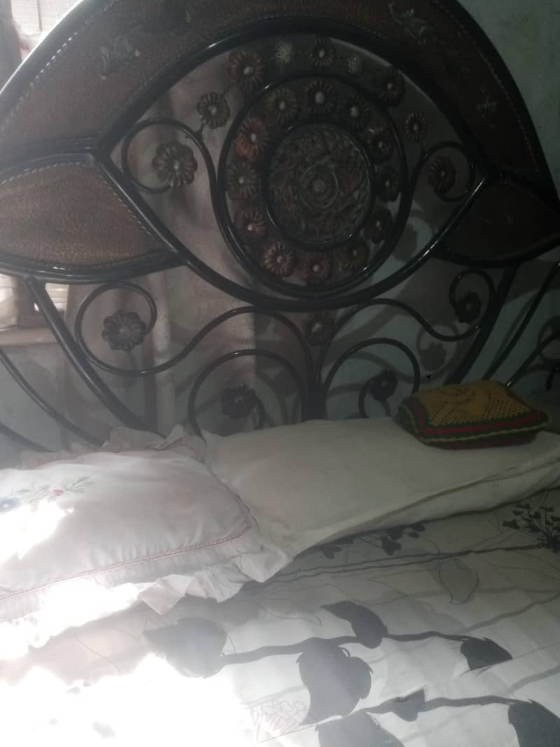 Iran bed 0