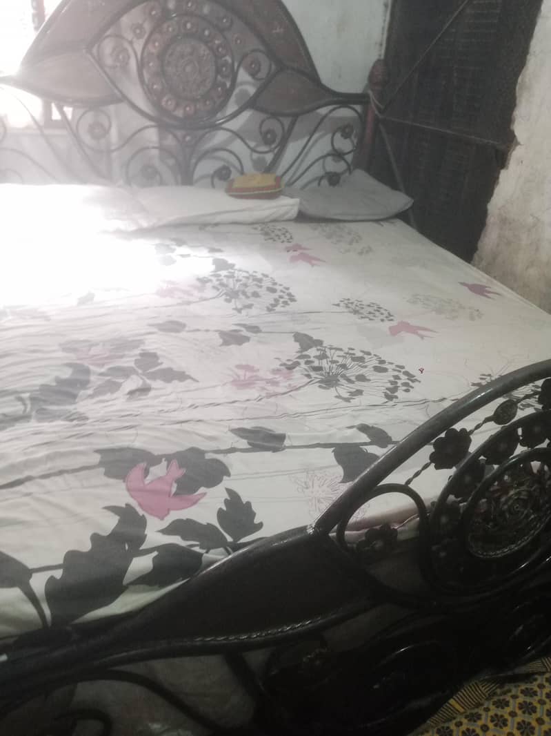 Iran bed 1