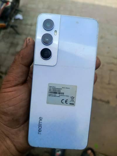 Realme c65