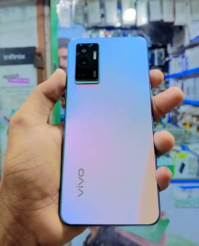Vivo V23e