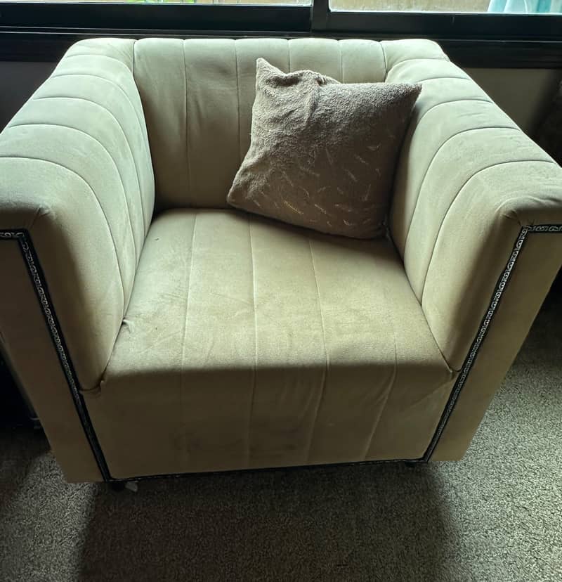 sofa set with table 2