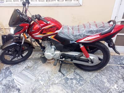 cb 125 F