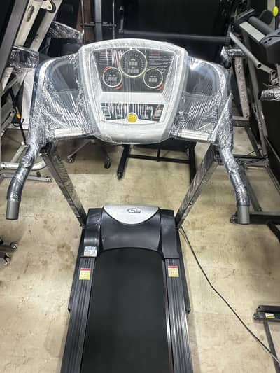 USED SLIMLINE 242G AUTOMATIC TREADMILL FOR HOME WITH INCLINE