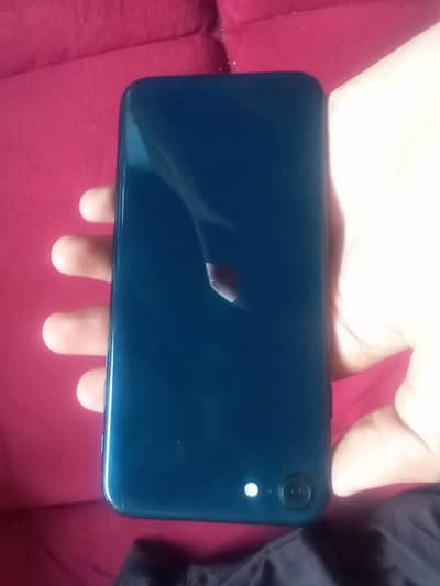 Apple iPhone SE