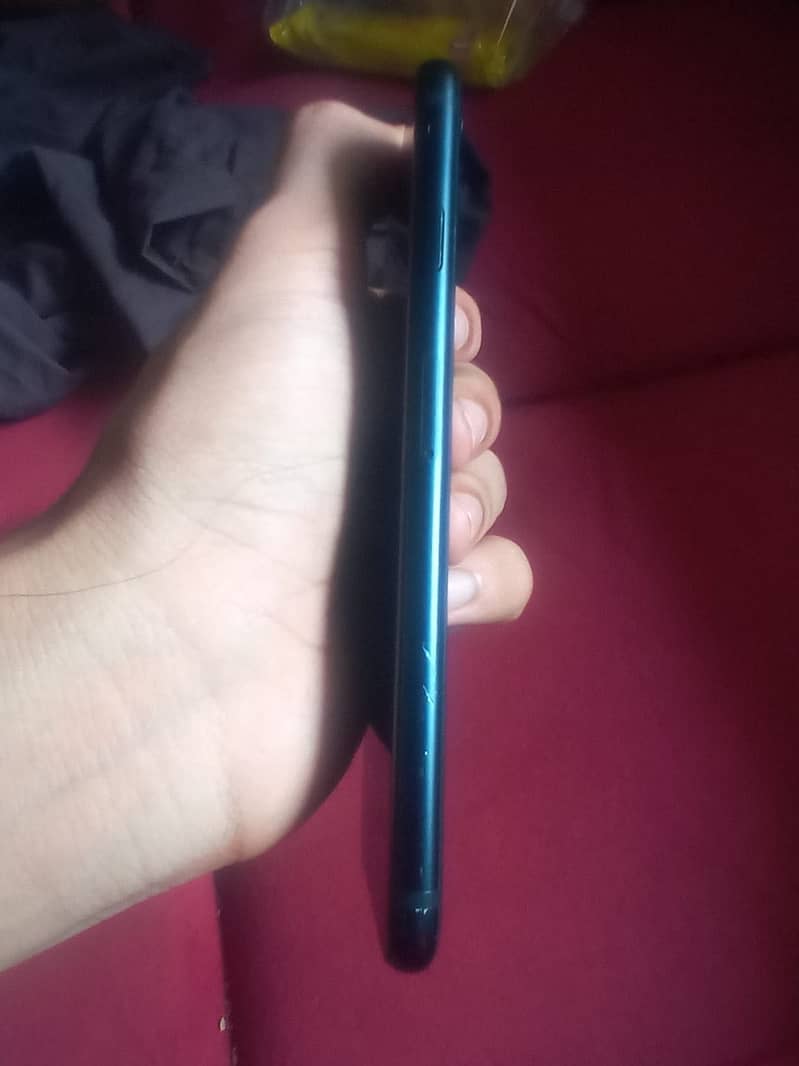 Apple iPhone SE 2