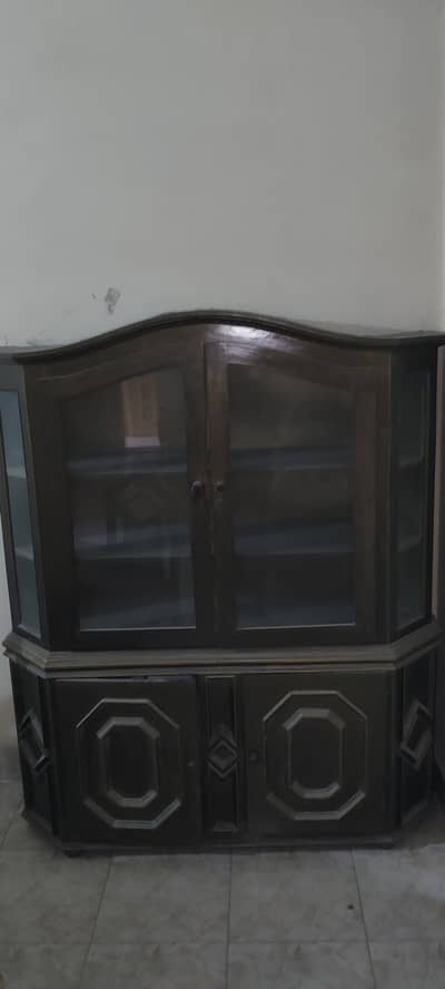 Wodden bed