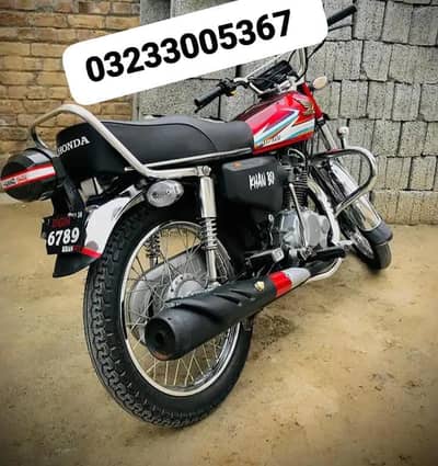 HONDA 125 Motorcycle Model 2016_ 03233005367