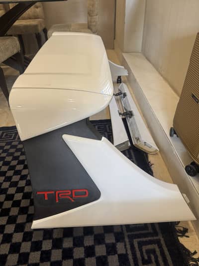 Trd Style rear wing
