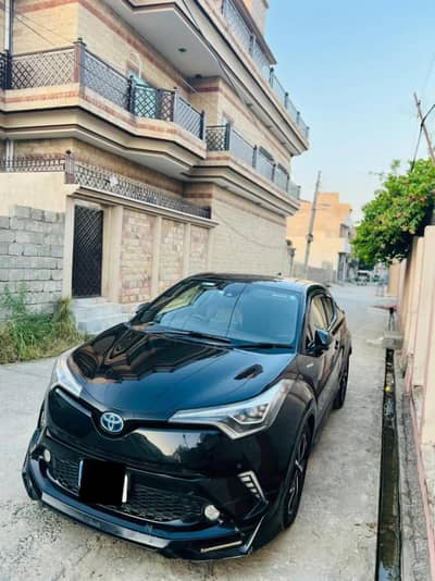 Toyota C-HR 2016