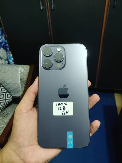 iPhone 14 Pro Max 100% Battery