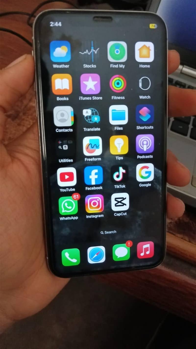 Apple iPhone X 1