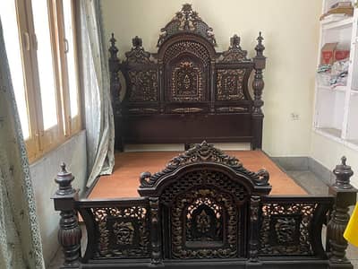 Chinioti bed