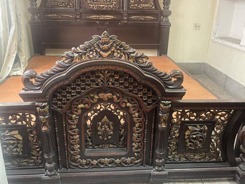 Chinioti bed 2
