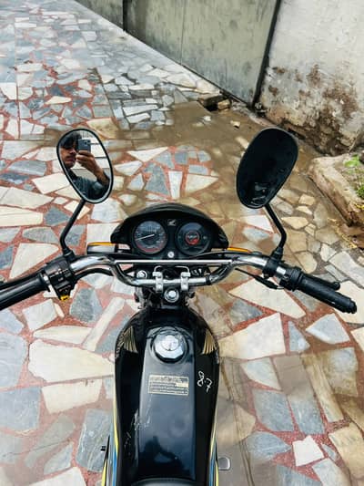 Honda CD 70 Dream 2025