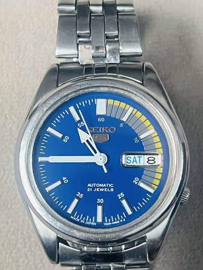 Seiko 5 racer dial