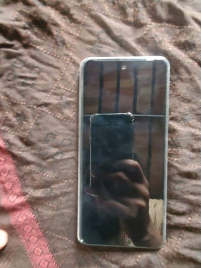 Infinix Smart 8 Pro 4+4/128 only mobile no open no repair