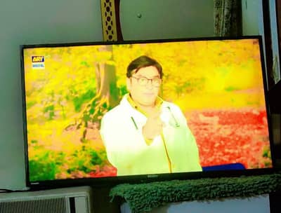 led 40 inch good condition