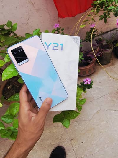 Vivo Y21 with box 4/64 All ok  rate final ha 13500 Kam nahi hoga