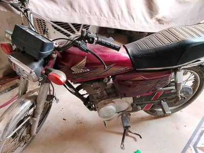 Honda 125 Model 2021 urgent sale