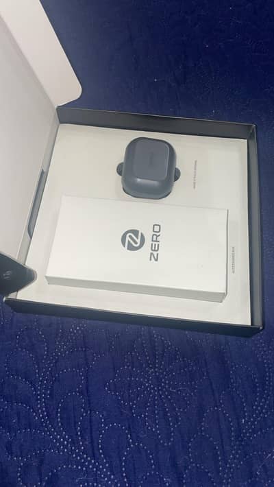 carbon z buds zero life style