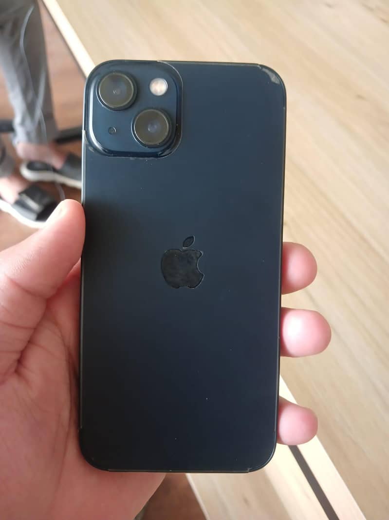 Apple iPhone 13 0