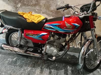 Honda 125.     new.     03236080892