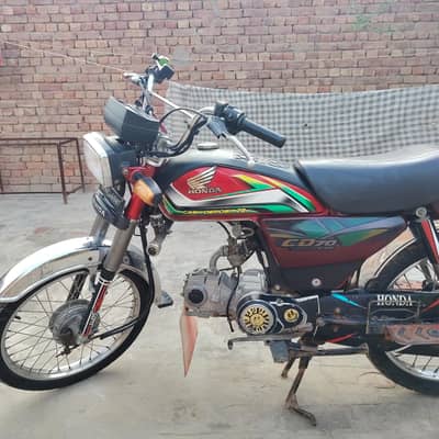 Honda CD70 for sale